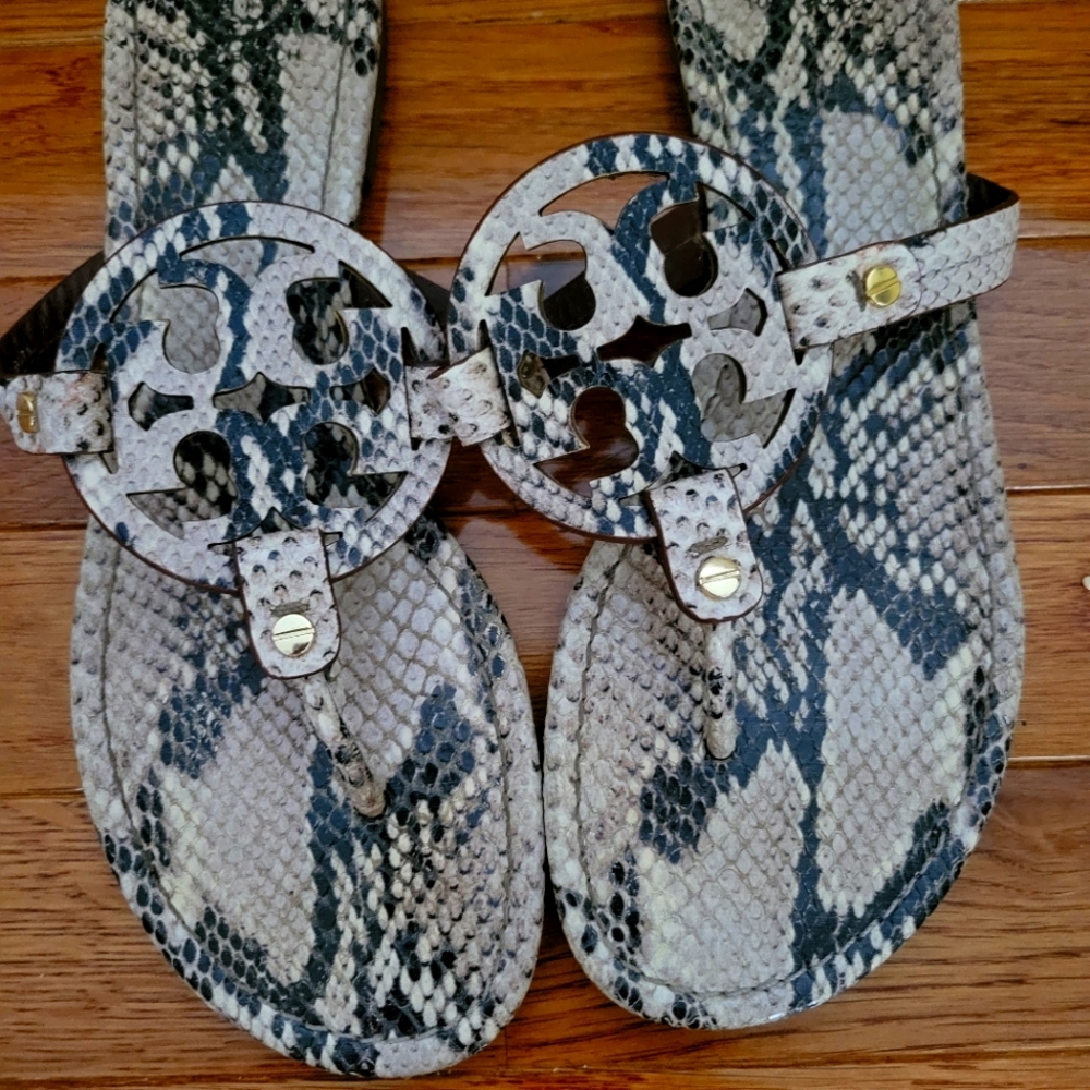 Tory Burch Miller - snakeskin -9m